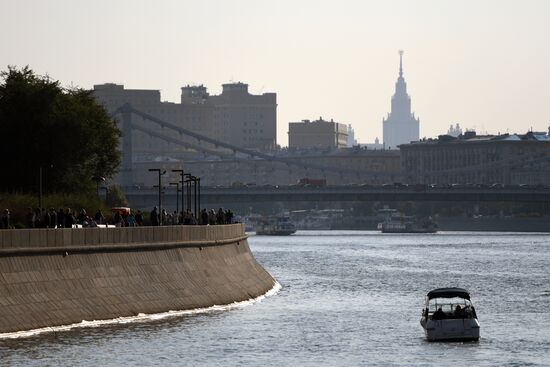 Благоустроенные улицы и площади Москвы в рамках программы "Моя Улица"