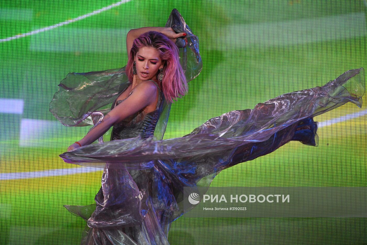Международный конкурс молодых исполнителей "Новая волна - 2017" в Сочи