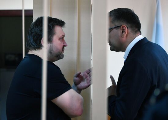 Заседание суда по делу экс-губернатора Кировской области Н. Белых