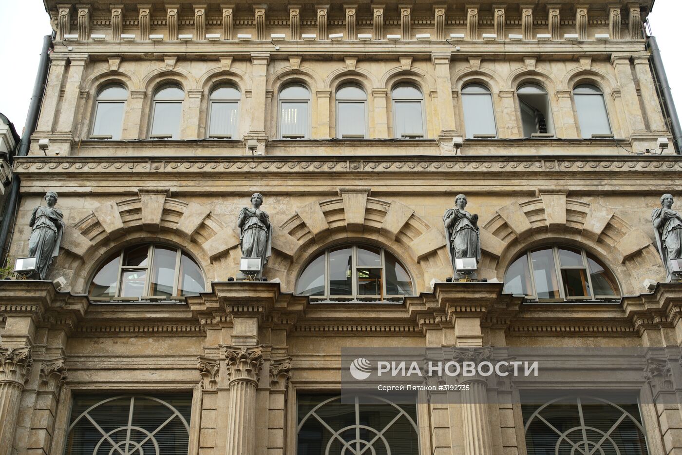 Самая старая улица Москвы — Никольская