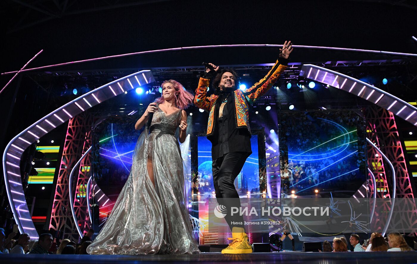 Международный конкурс молодых исполнителей "Новая волна - 2017" в Сочи