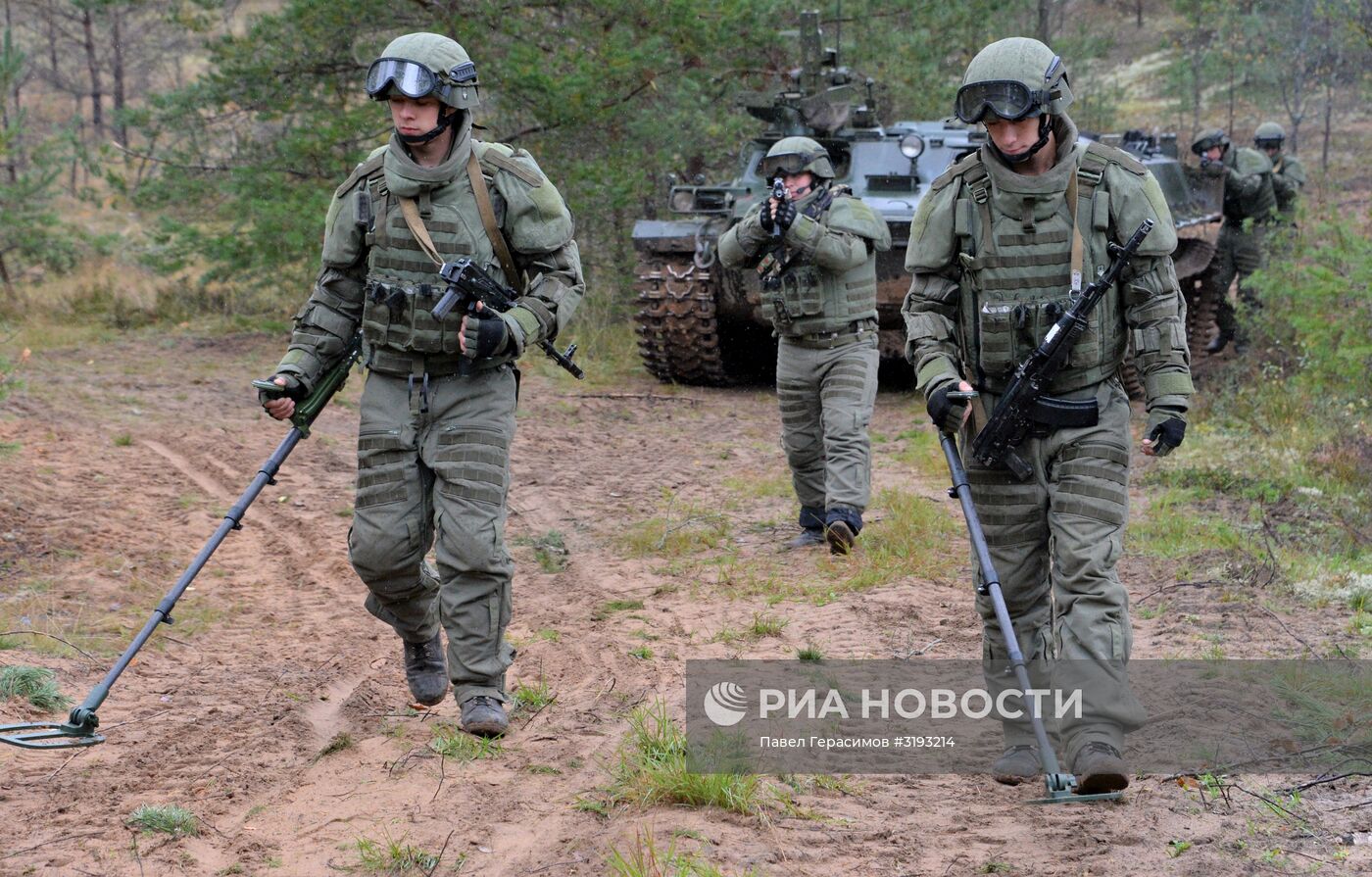 Военные учения в Ленинградской области