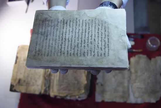 Музей-институт древних рукописей "Матенадаран" в Армении