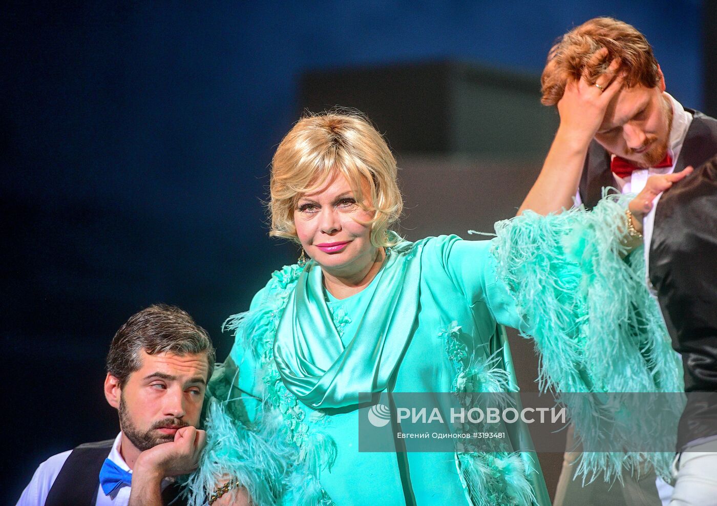 Прогон премьерного спектакля "Юг/Север"