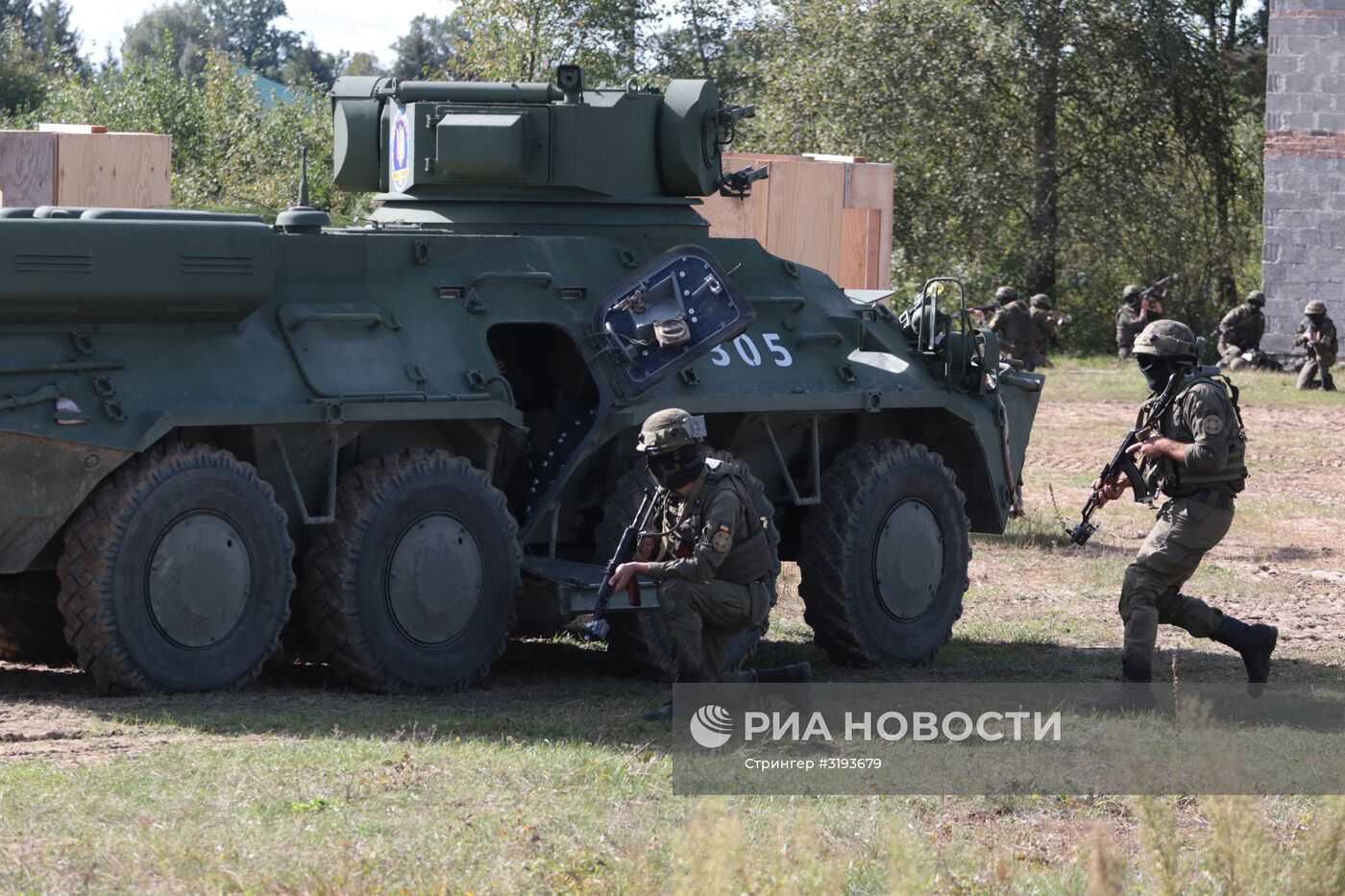 Военные учения Rapid Trident-2017 в Львовской области