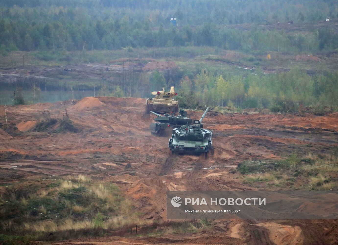 Российско-белорусские учения "Запад-2017" в Ленинградской области