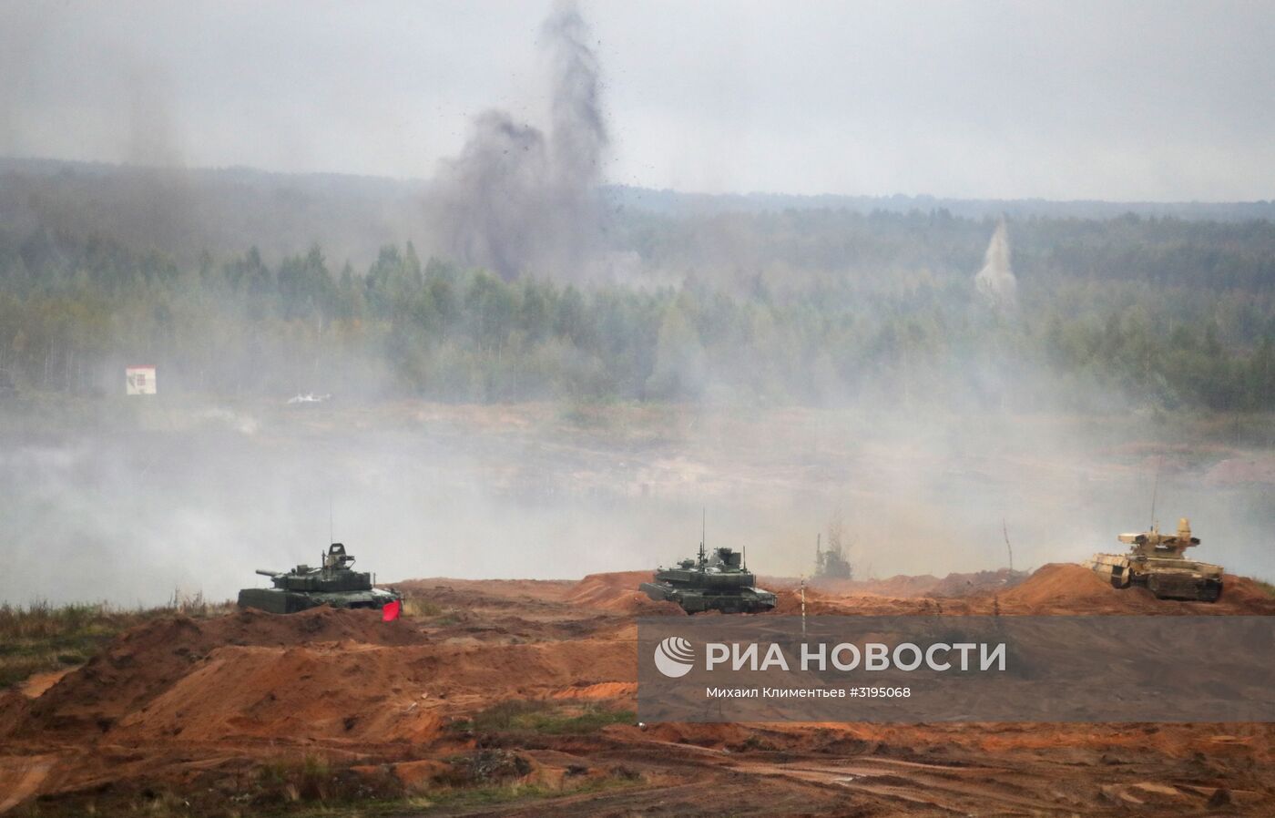 Российско-белорусские учения "Запад-2017" в Ленинградской области