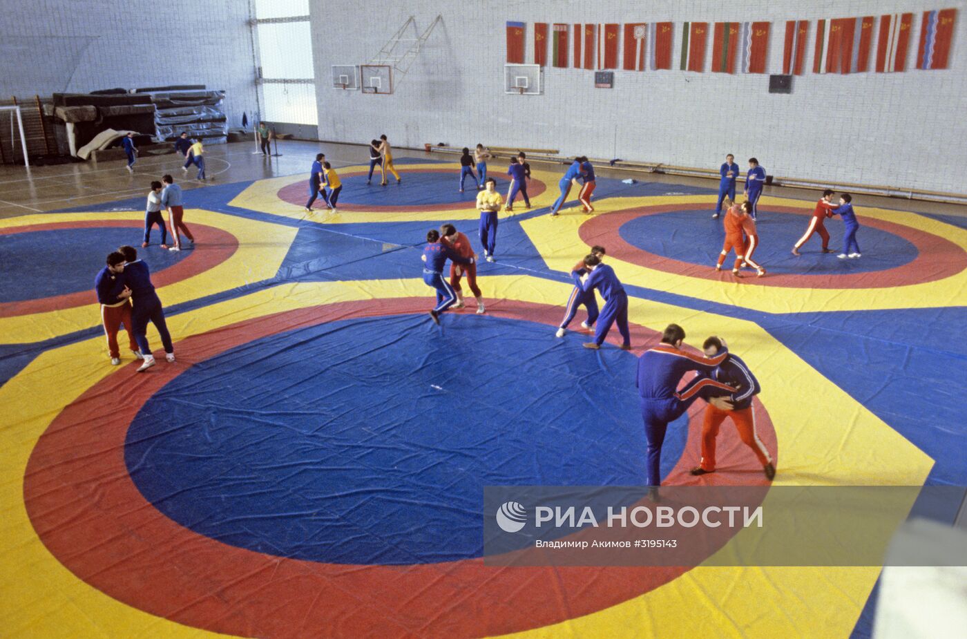 Олимпийский спортивный лагерь "Стайки"