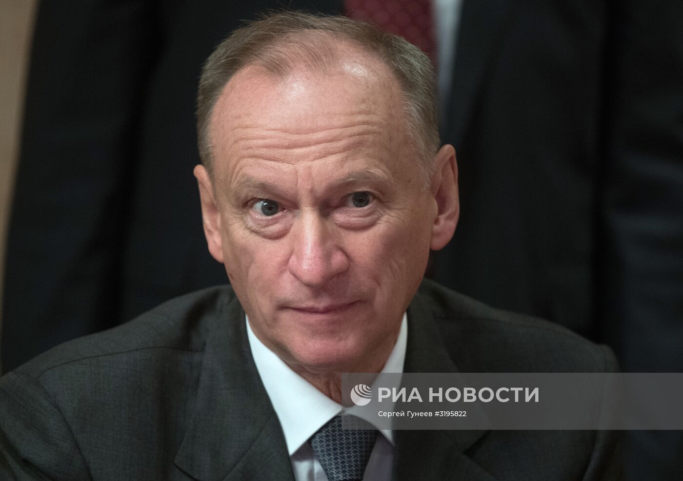 Президент РФ В. Путин посетил концерн ВКО "Алмаз–Антей"