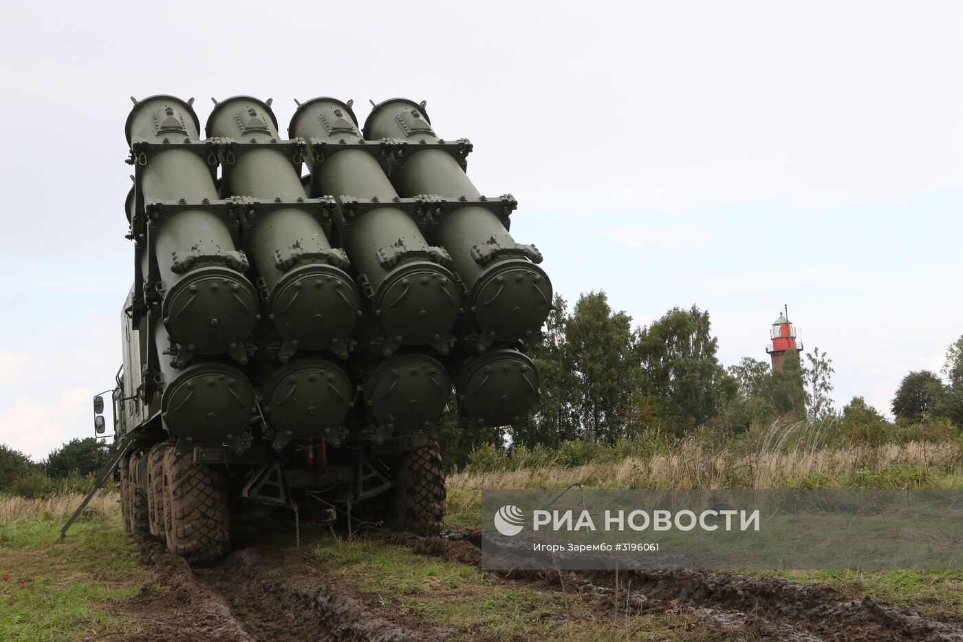 Пуск противокорабельной ракеты БРК "Бал" в рамках учений "Запад-2017"