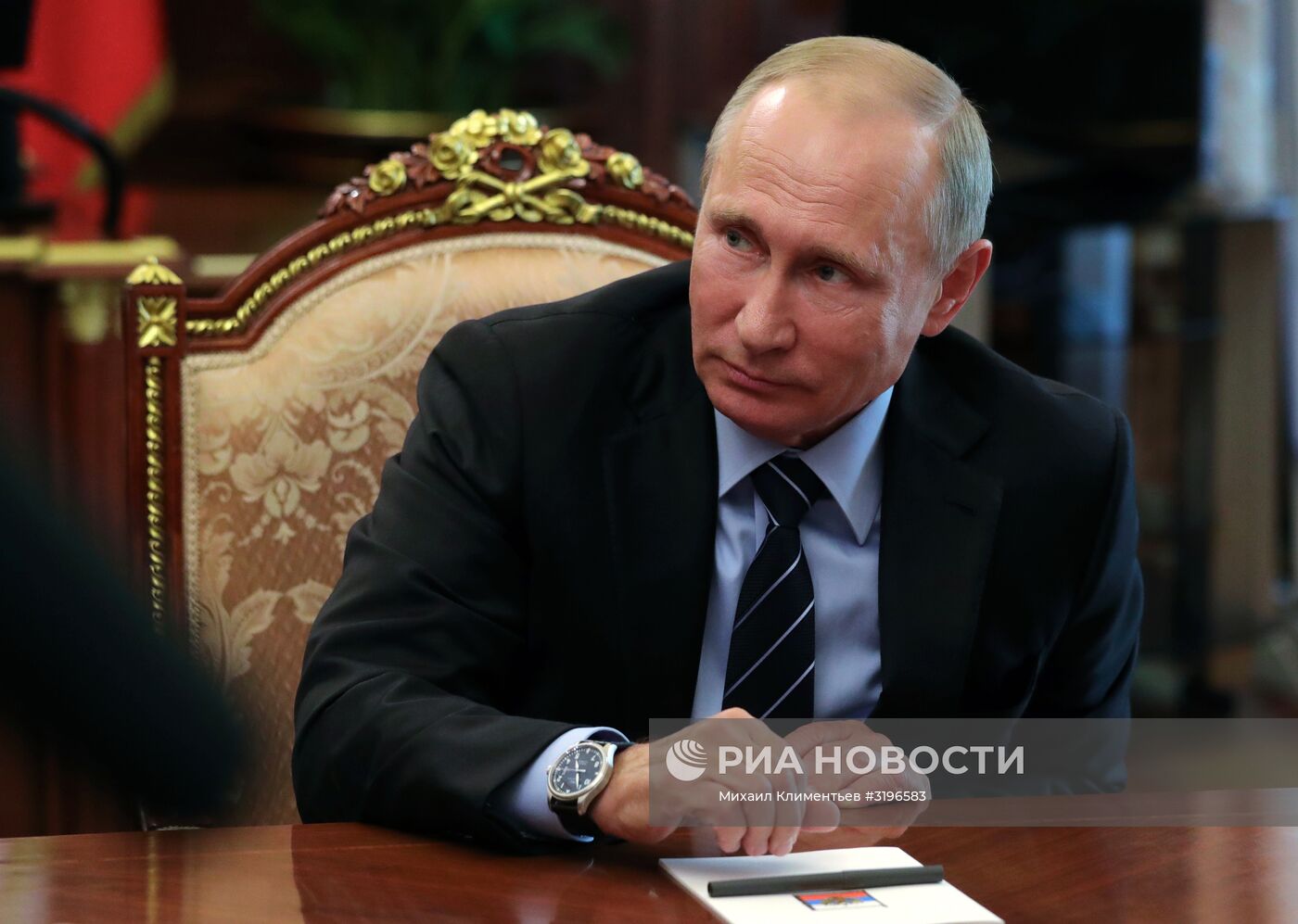 Президент РФ В. Путин встретился с главным раввином России Б. Лазаром и главой Федерации еврейских общин А. Бородой