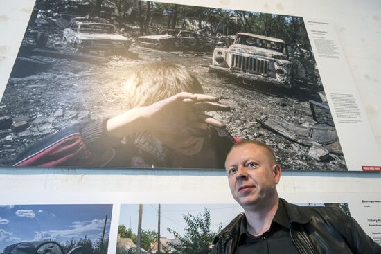 Открытие выставки World Press Photo в Санкт-Петербурге