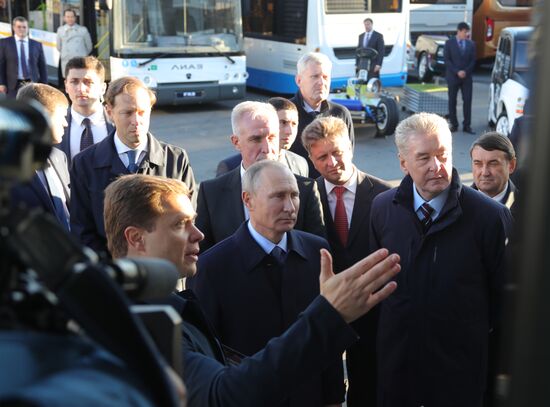 Рабочая поездка президента РФ В. Путина в Ульяновскую область
