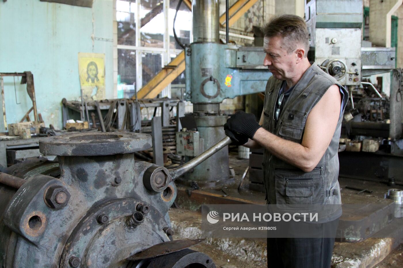 Торезский ремонтно-механический завод в Донецке | РИА Новости Медиабанк