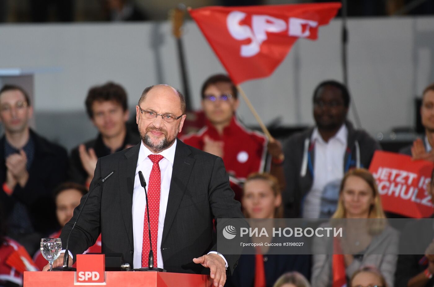 Предвыборное выступление кандидата на пост канцлера Германии М. Шульца