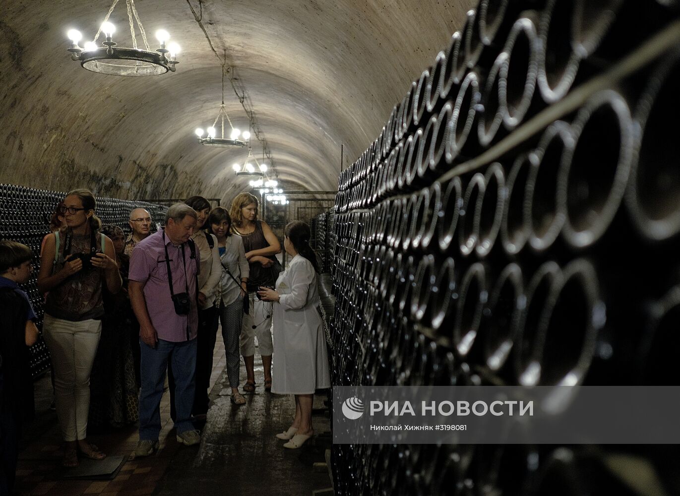 Центр винного туризма "Абрау-Дюрсо" в Краснодарском крае