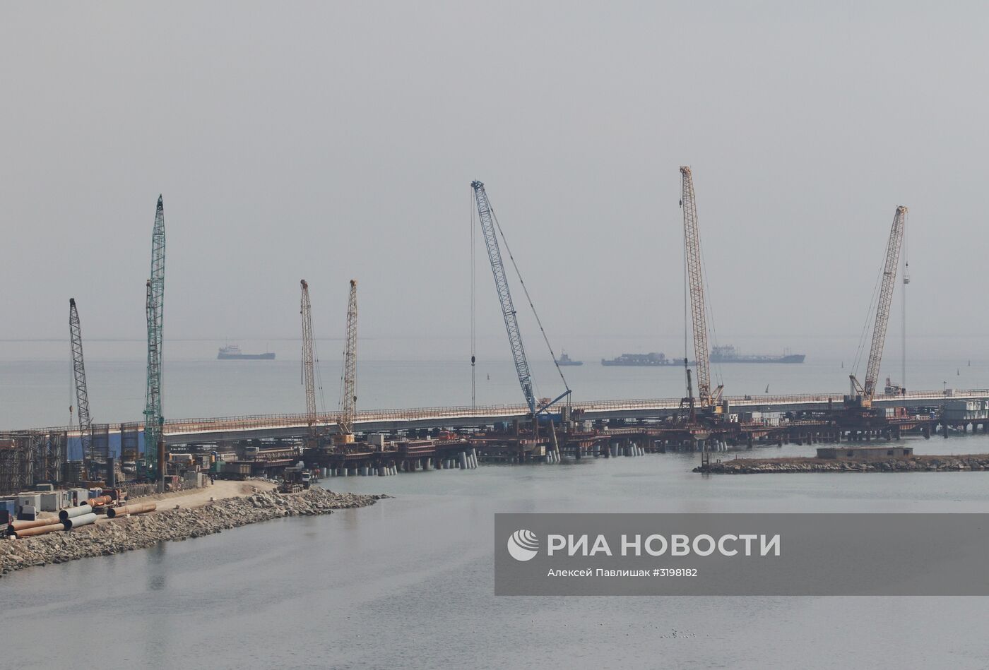 Строительство моста через Керченский пролив