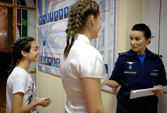 Первые 15 девушек стали курсантами Краснодарского летного училища