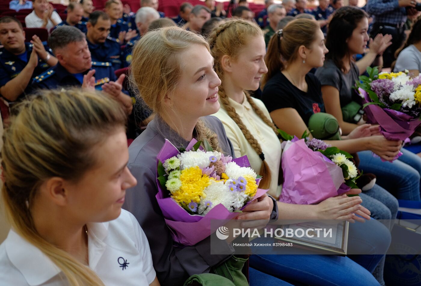 Первые 15 девушек стали курсантами Краснодарского летного училища