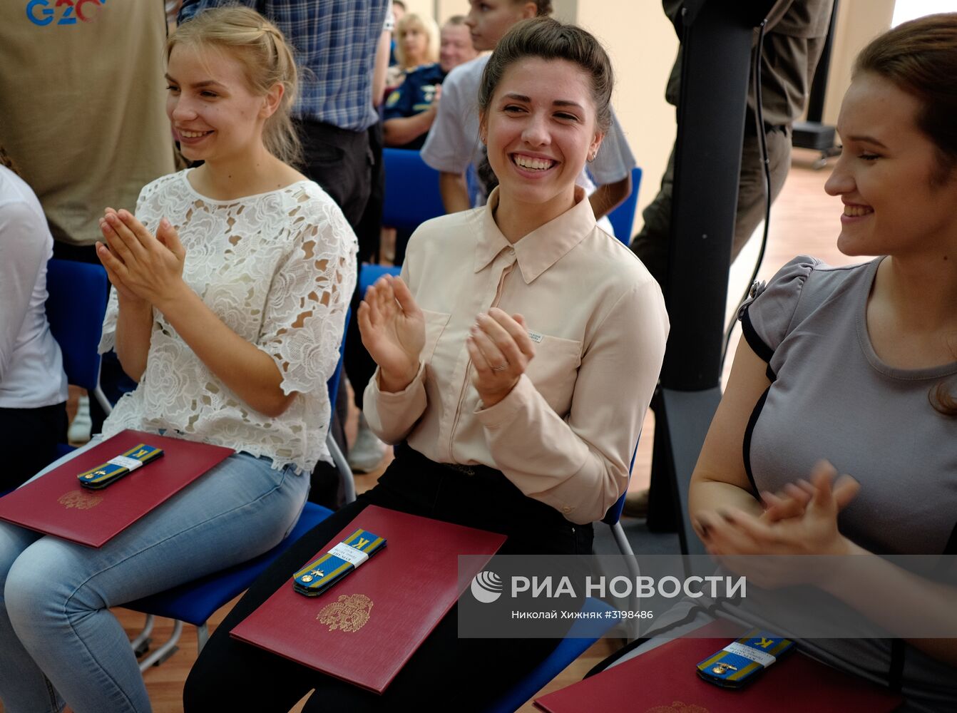 Первые 15 девушек стали курсантами Краснодарского летного училища