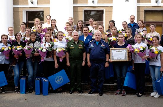 Первые 15 девушек стали курсантами Краснодарского летного училища