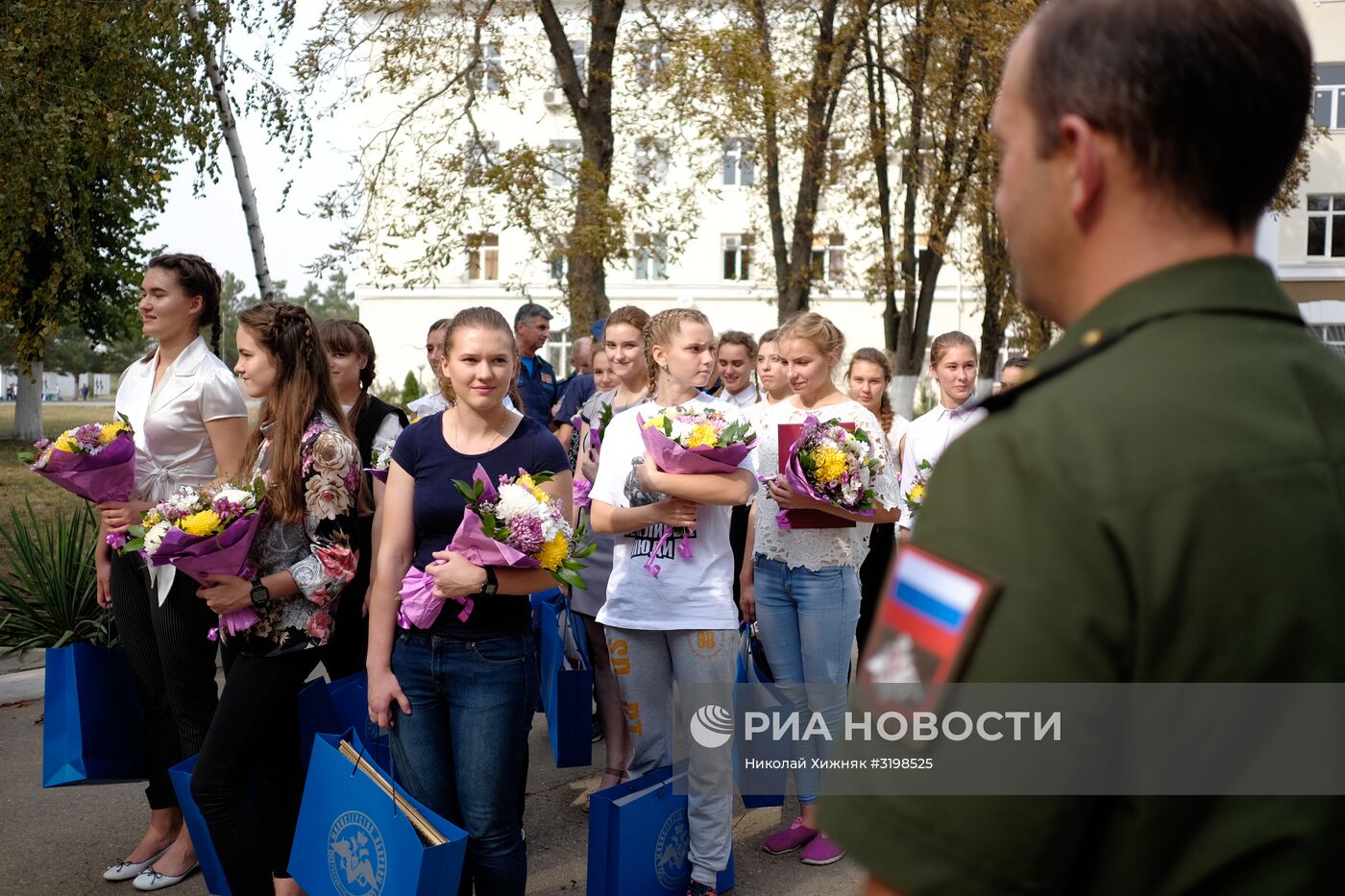 Первые 15 девушек стали курсантами Краснодарского летного училища