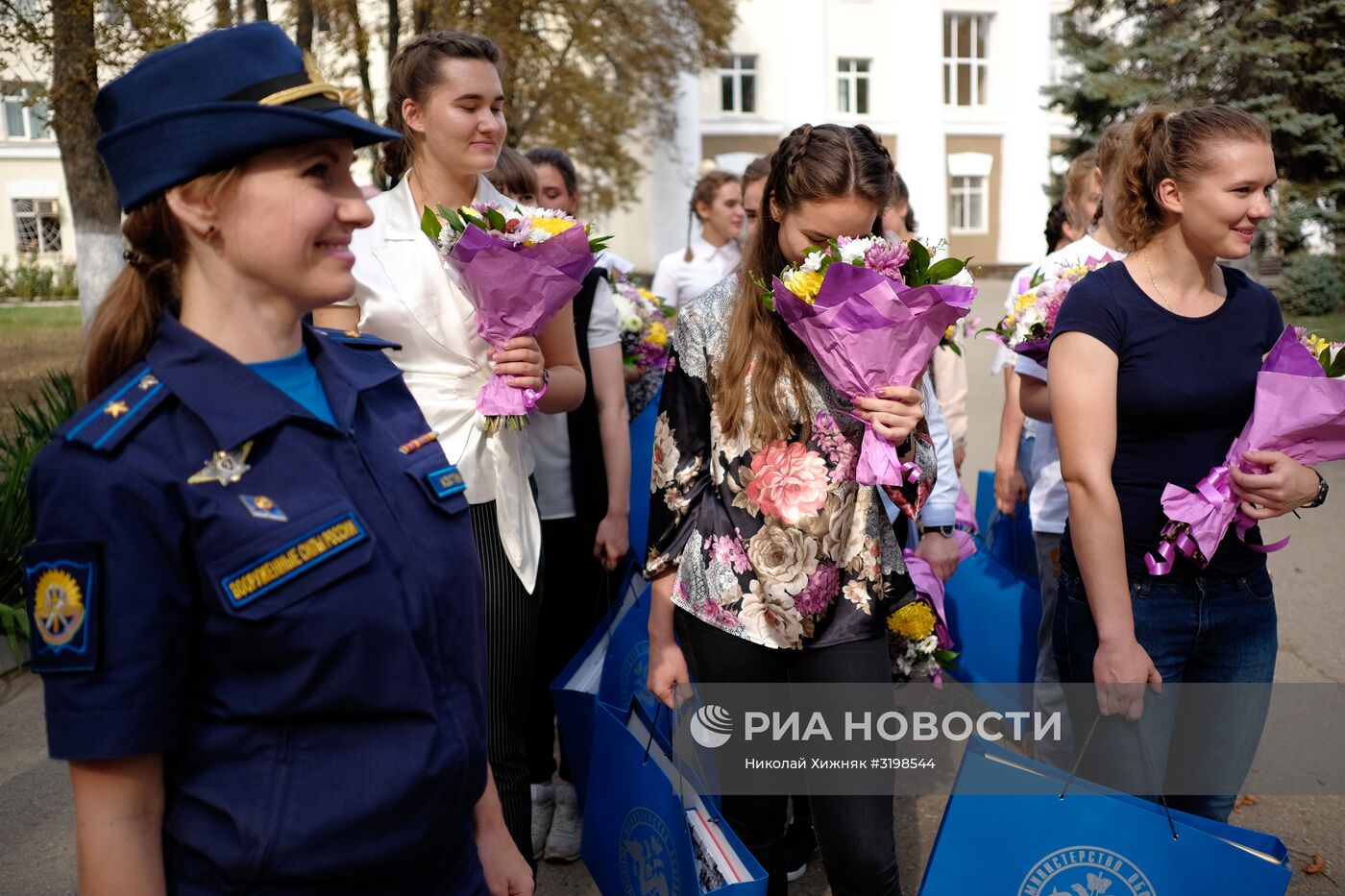 Первые 15 девушек стали курсантами Краснодарского летного училища