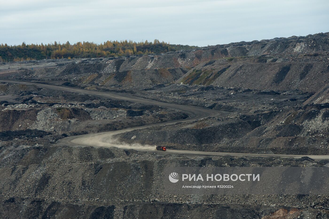 Угольный разрез "Черниговский" в Кемеровской области