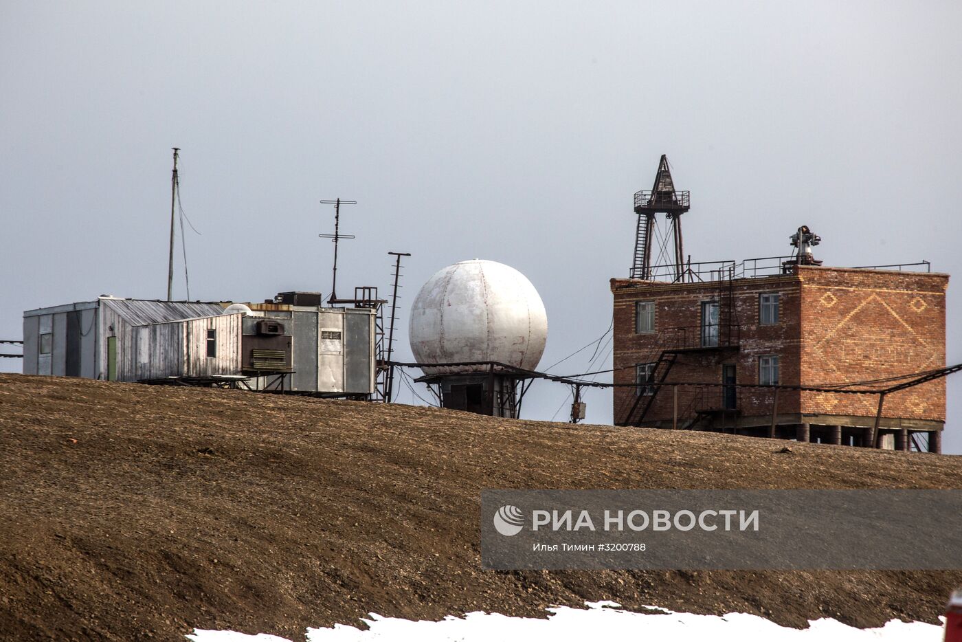 Полярная станция имени Эрнста Кренкеля на острове Хейса архипелага Земля Франца-Иосифа