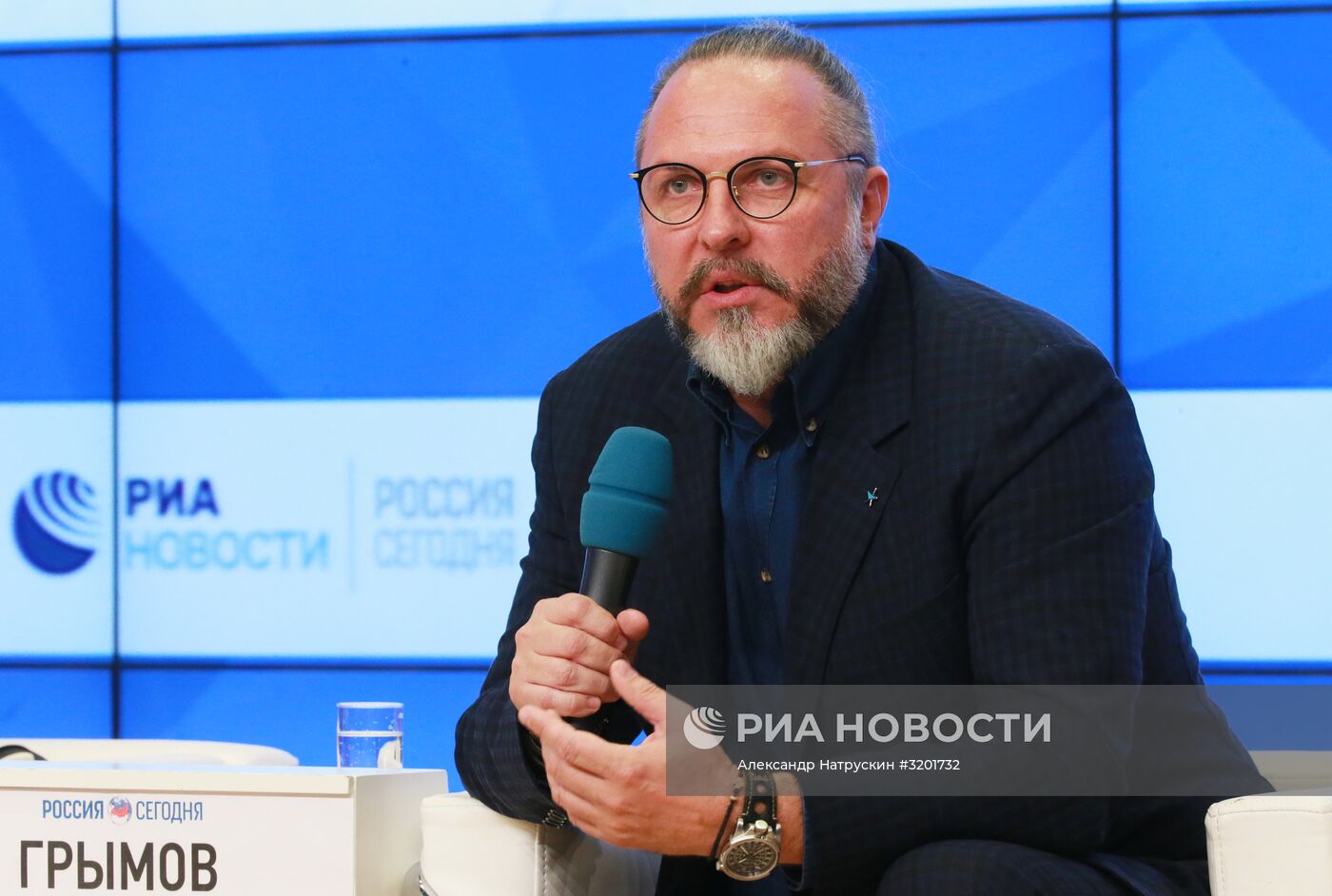 Творческая встреча с создателями фильма "Три сестры"