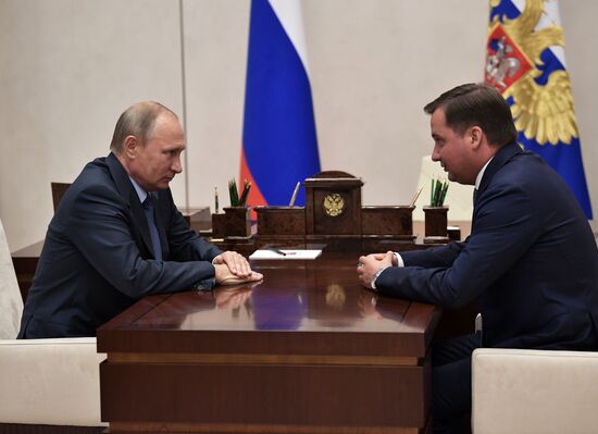 Президент РФ В. Путин встретился с Александром Цыбульским