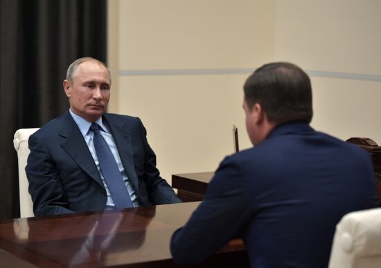Президент РФ В. Путин встретился с Александром Цыбульским