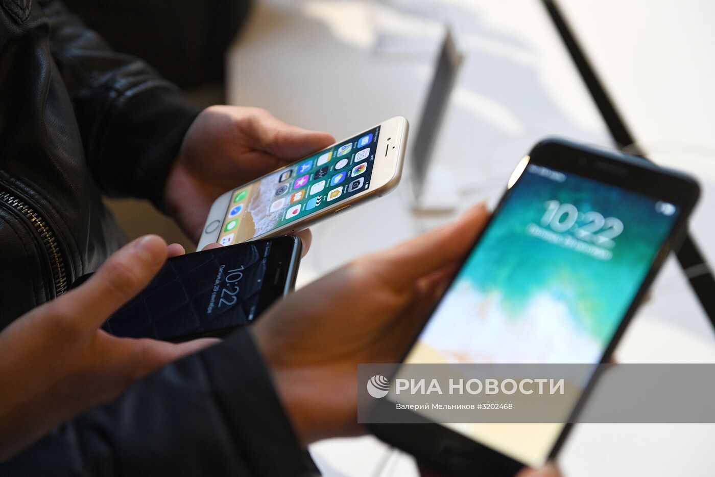 Старт продаж iPhone 8 и iPhone 8 Plus