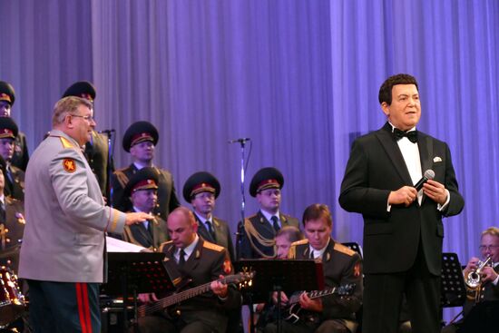 Концерт, посвященный юбилею Иосифа Кобзона, в Донецке