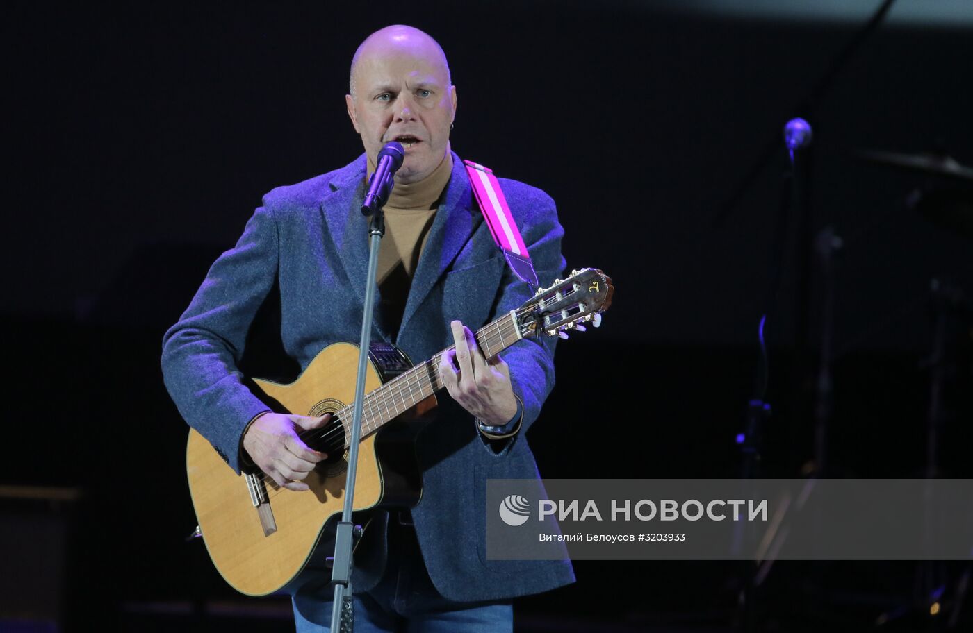 Концерт, посвященный 90-летию со дня рождения Олега Ефремова