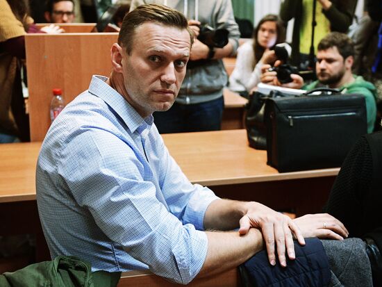 Рассмотрение административного дела в отношении Алексея Навального в Симоновском суде