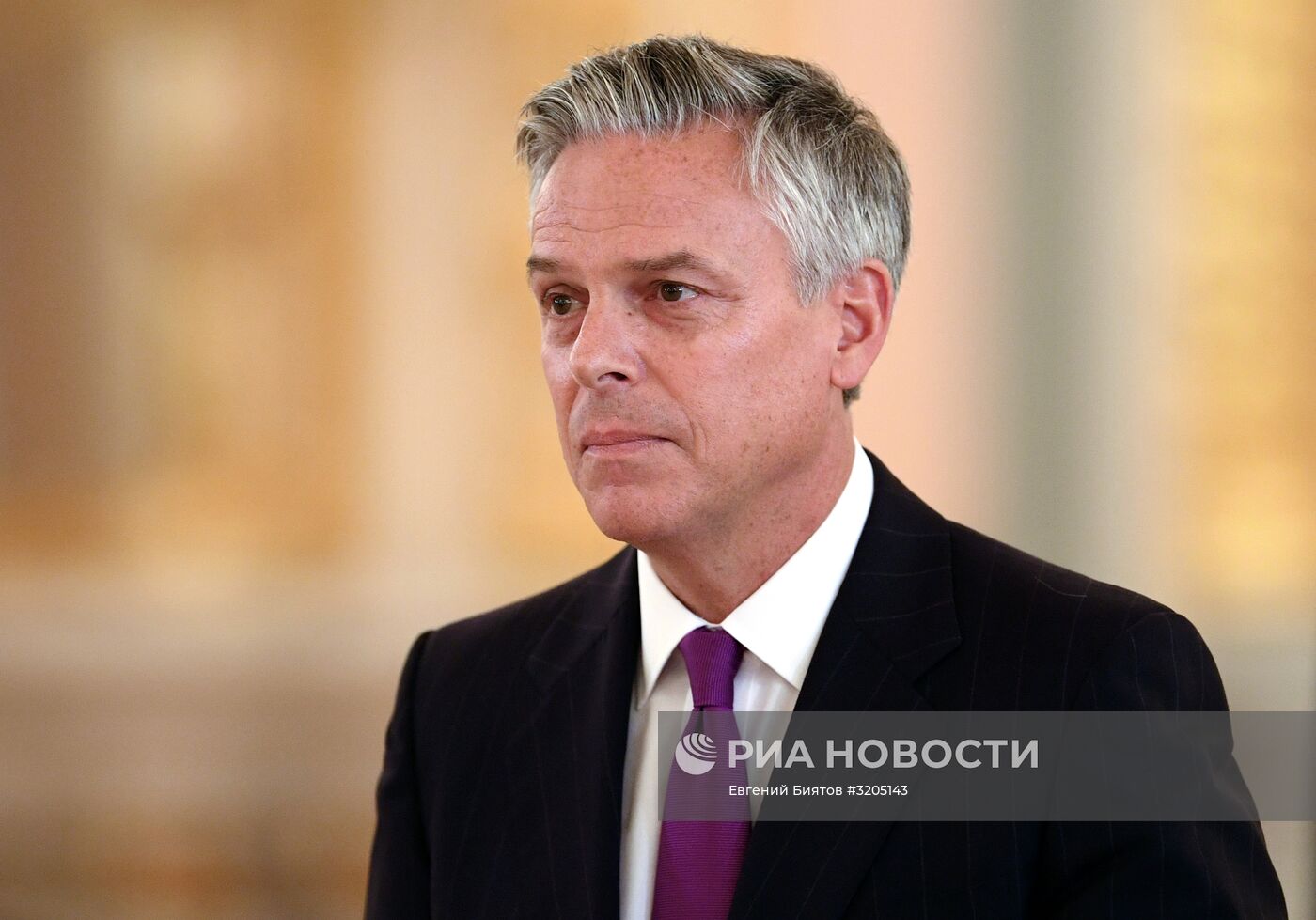 Президент РФ В. Путин принял верительные грамоты у 20 послов иностранных государств