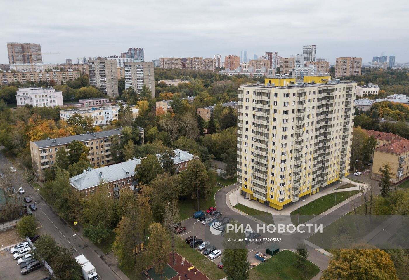 Первые дома для участников программы реновации