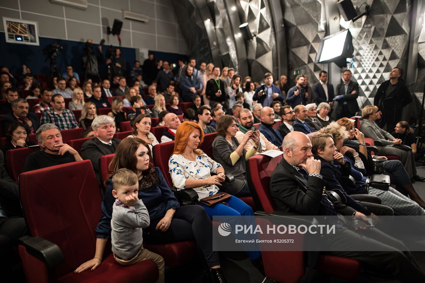 Презентация первого видео из открытого космоса в формате 360