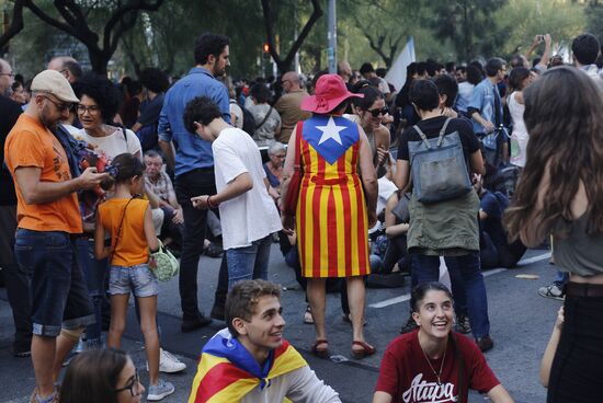 Всеобщая забастовка в поддержку референдума о независимости Каталонии в Барселоне