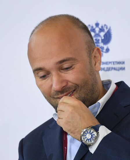 Международный форум "Российская энергетическая неделя"