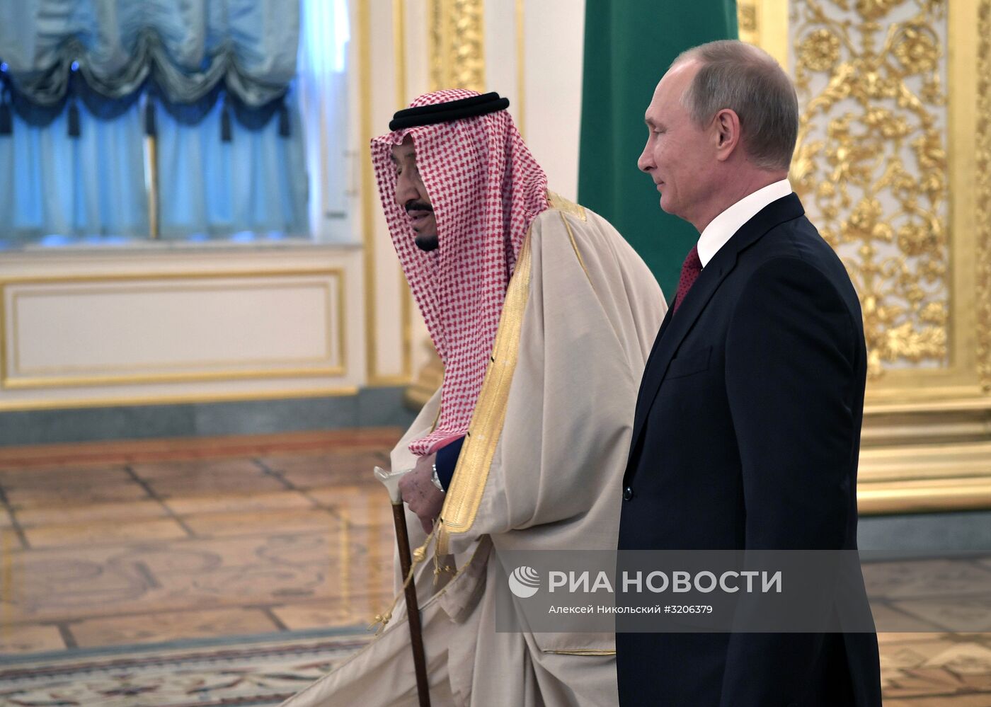 Переговоры президента РФ В. Путина с королем Саудовской Аравии С. Аль-Саудом