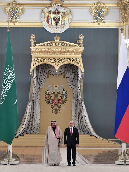 Переговоры президента РФ В. Путина с королем Саудовской Аравии С. Аль-Саудом