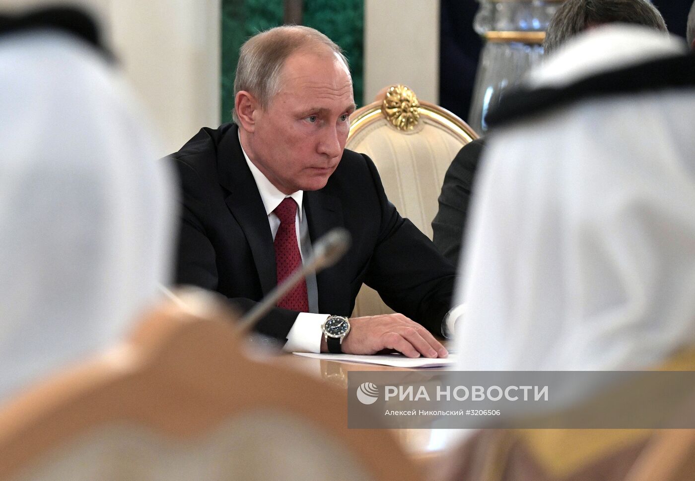 Переговоры президента РФ В. Путина с королем Саудовской Аравии С. Аль-Саудом