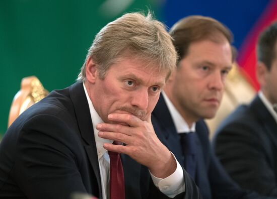 Переговоры президента РФ В. Путина с королем Саудовской Аравии С. Аль-Саудом