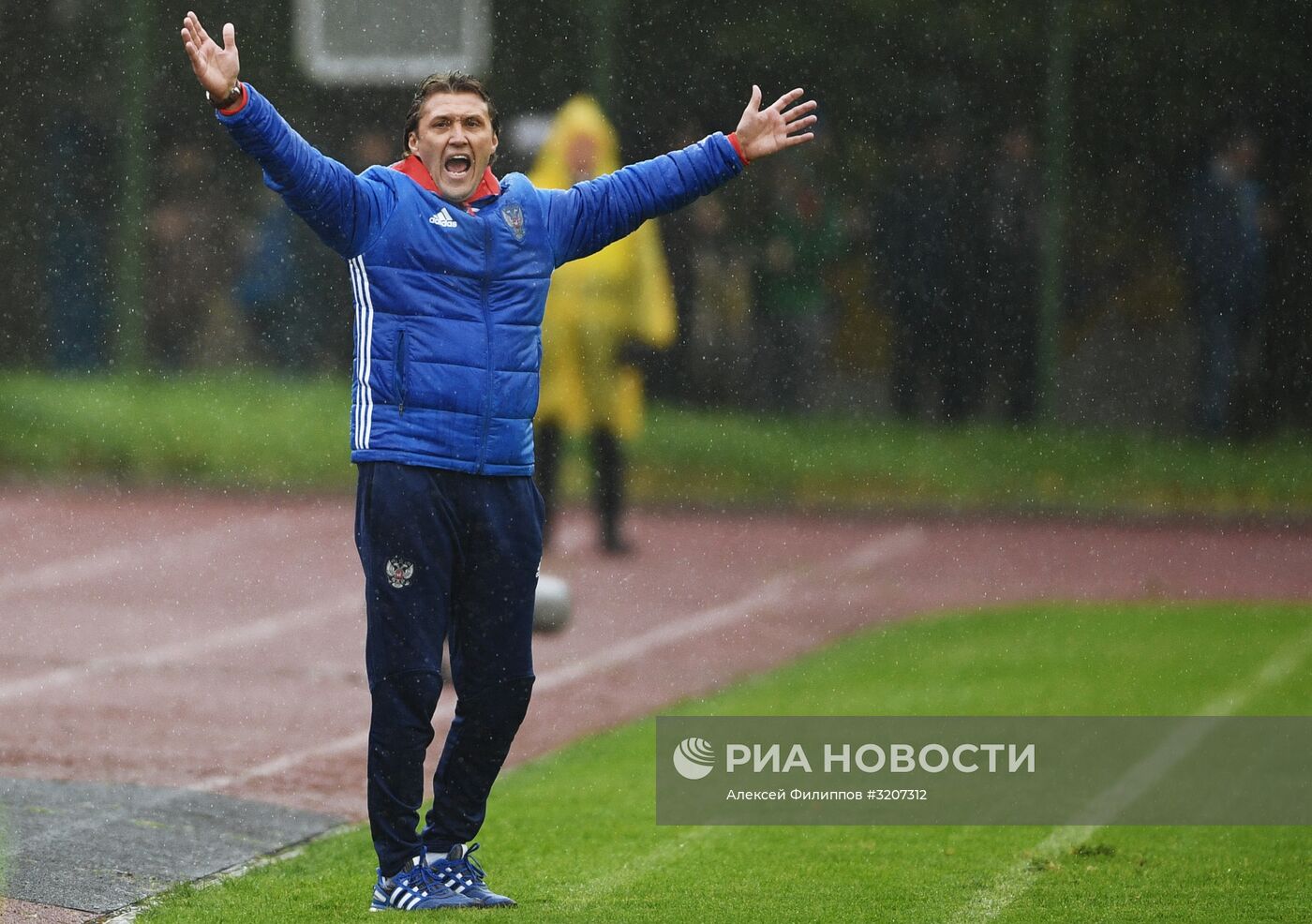 Футбол. Отборочный матч ЧЕ-2019 среди молодежных сборных. Россия - Австрия