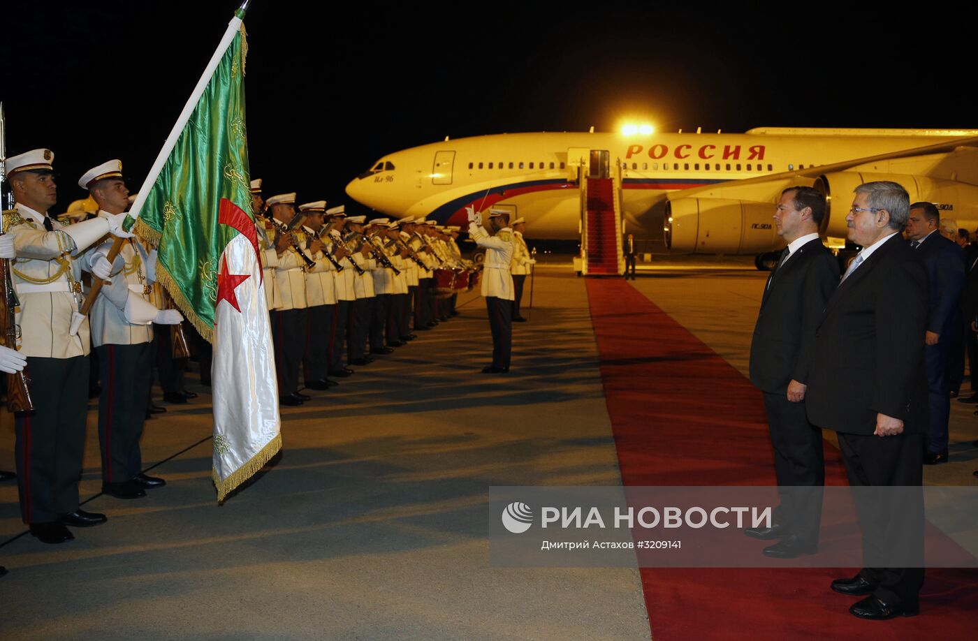 Официальный визит премьер-министра РФ Д. Медведева в Алжир