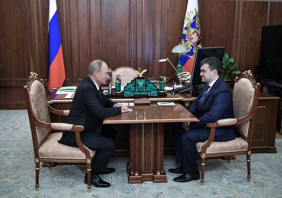 Встреча президента РФ В. Путина с врио губернатора Ивановской области С. Воскресенским
