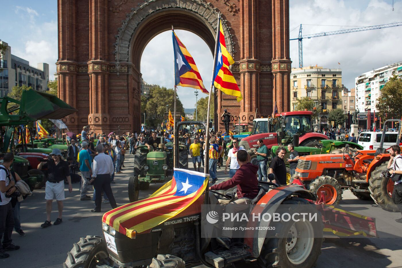 Ситуация у парламента Каталонии в Барселоне