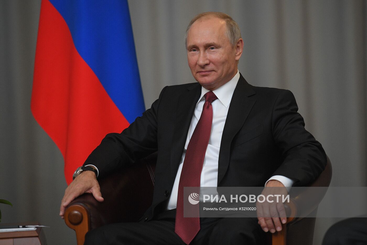 Президент РФ В. Путин встретился с президентом Туркмении Г. Бердымухамедовым